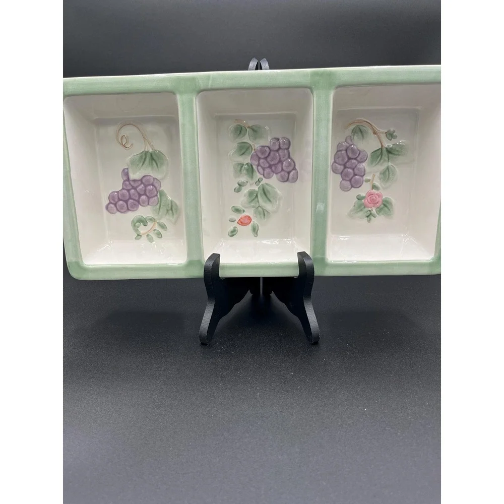 Vintage Pfaltzgraff Grapevine Divided Relish Tray